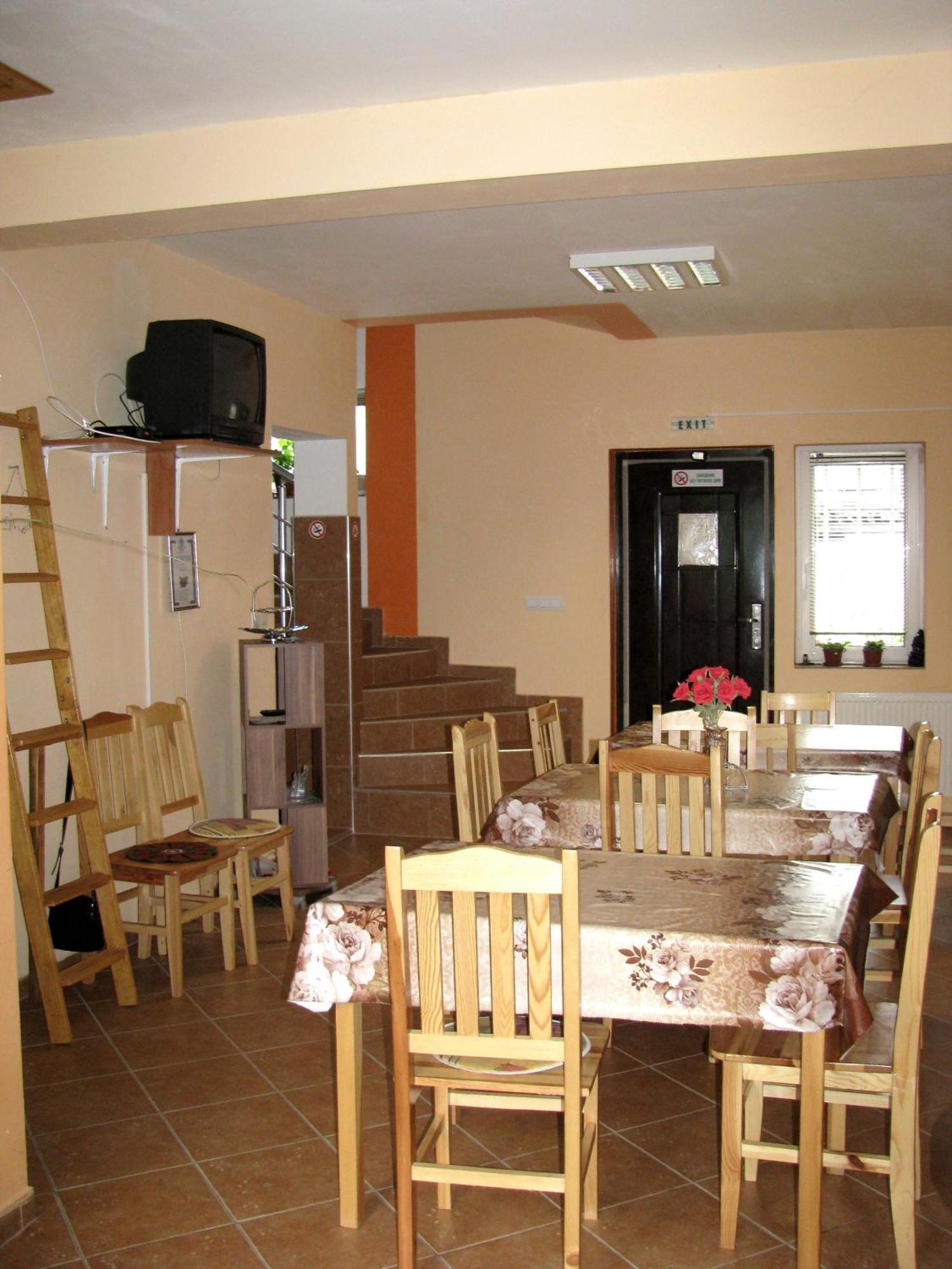 Guest House Familia Samovodene Εξωτερικό φωτογραφία