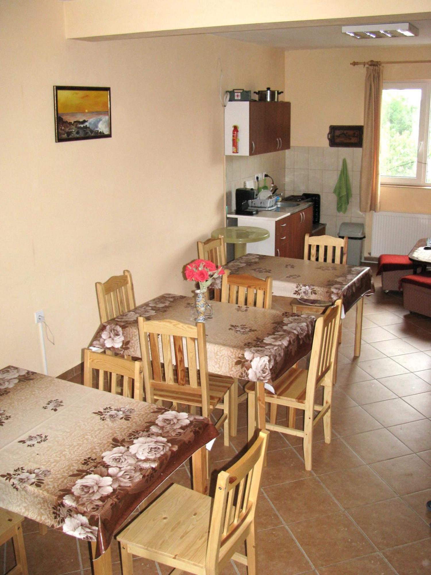 Guest House Familia Samovodene Εξωτερικό φωτογραφία